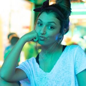 Meet your Posher, Hannah